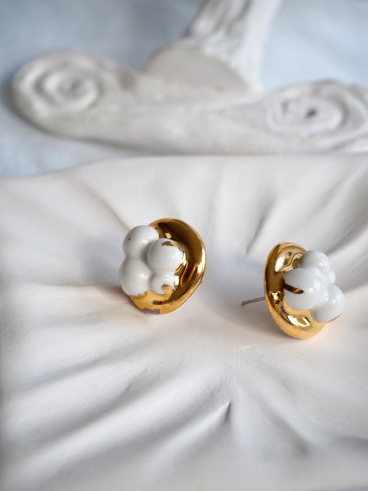 the Jocelyn collection “Nuvolosa” handmade Porcelain Earrings with 24k gold lustre details