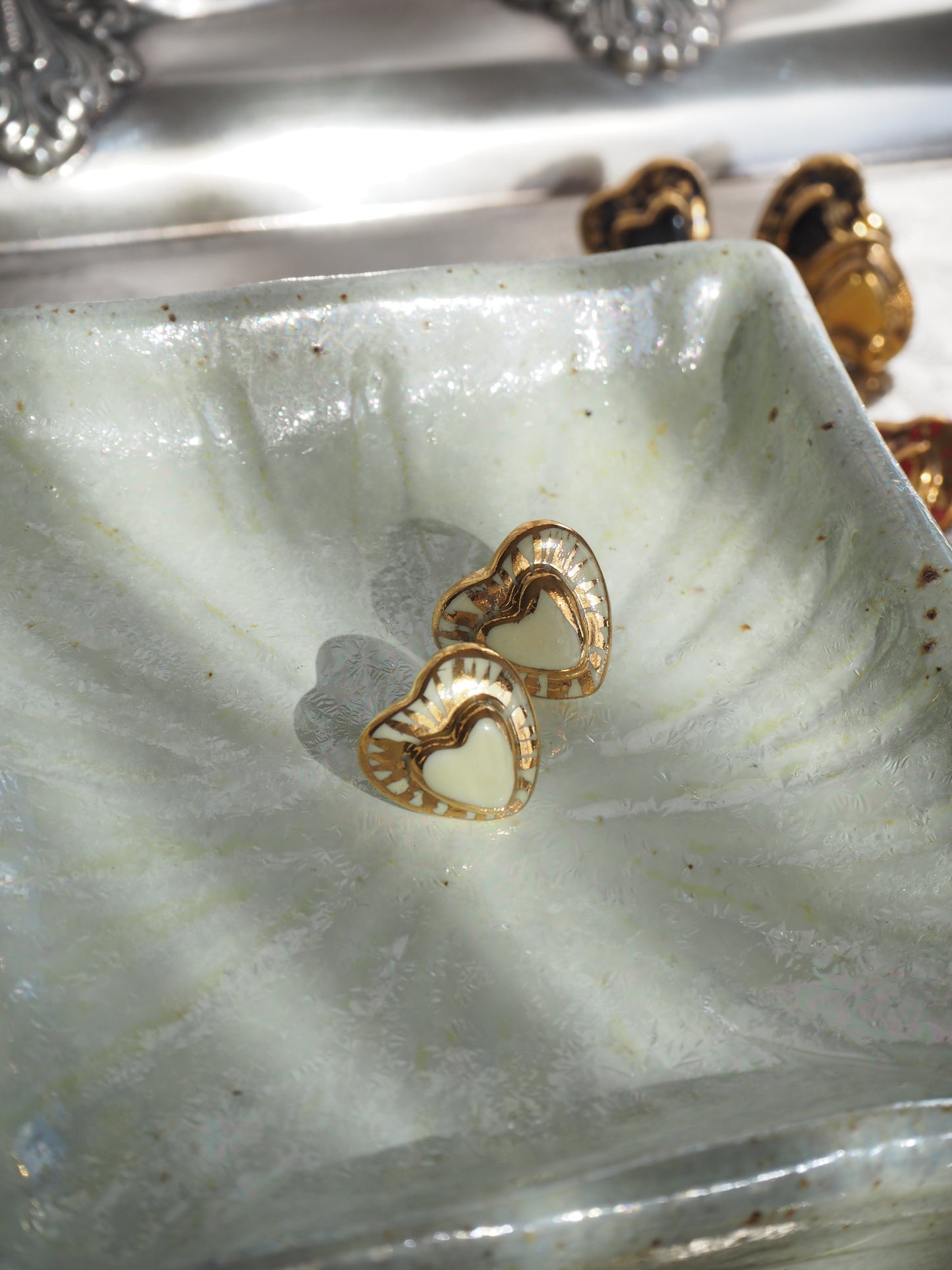 Small Handmade Porcelain Heart Stud coloured with “Off-White” glossy glaze with 24k Gold lustre rays