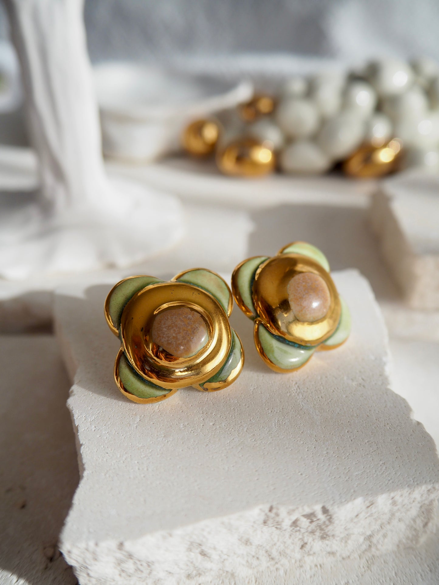 “il Quadrato’s Fiore” Large Handmade Porcelain Studs coloured with “Light Sage&Brown” glossy glazes with 24k Gold lustre details