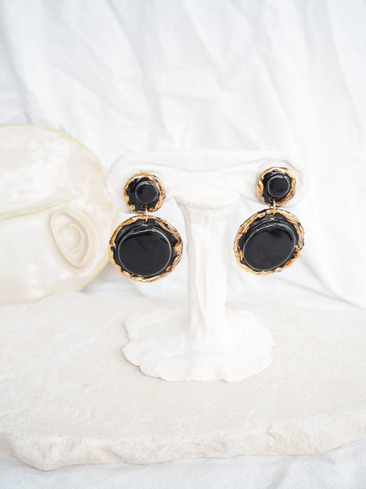 Femminilità Porcelain Earrings in “Black” coloured glossy glaze with 24k Gold lustre textured rims