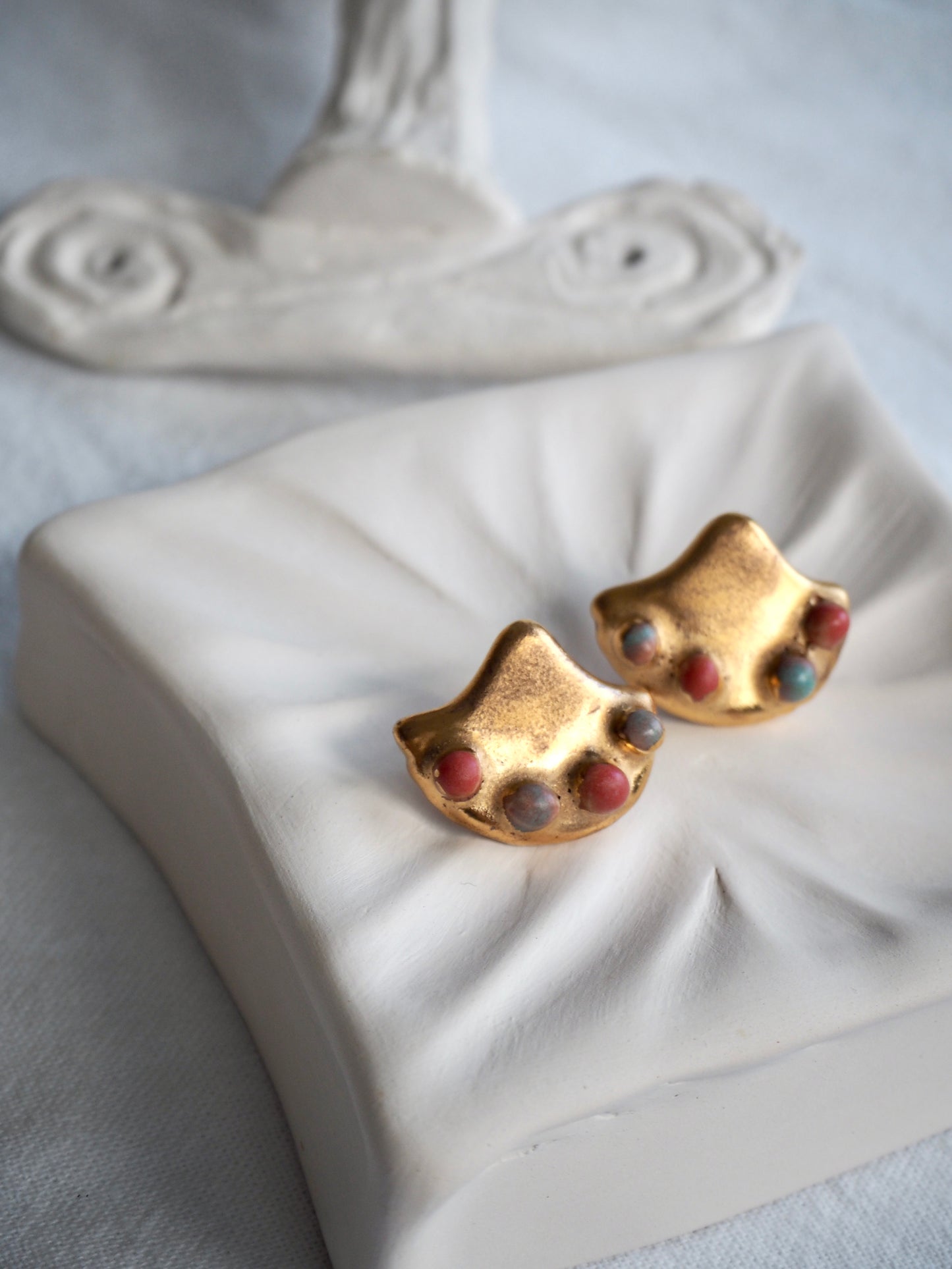 the Jocelyn collection “Conchiglia” handmade Porcelain Earrings with 24k gold lustre details