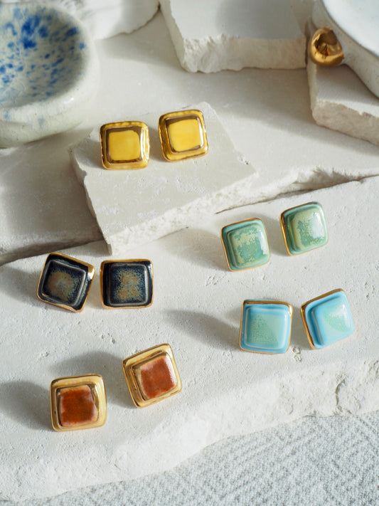 “il Quadrato” Medium Handmade Porcelain Studs coloured with “Light Brown&Orange” glossy glazes with 24k Gold lustre details