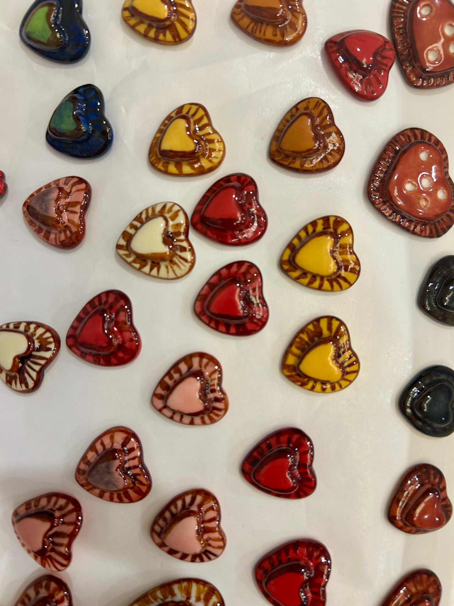 Small Handmade Porcelain Heart Stud coloured with “Caramel” glossy glaze with 24k Gold lustre rays