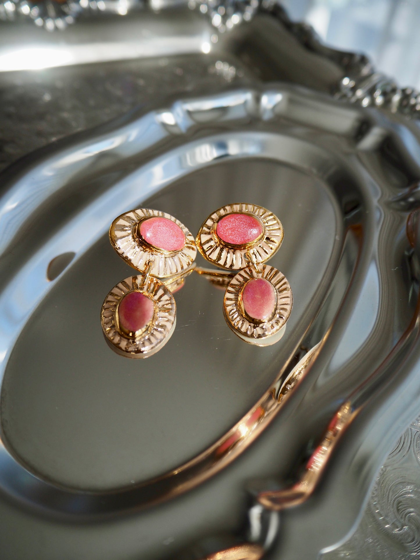 “Anima” Parchment underglaze & Shades of Pink coloured glazes with 24k gold lustre rays