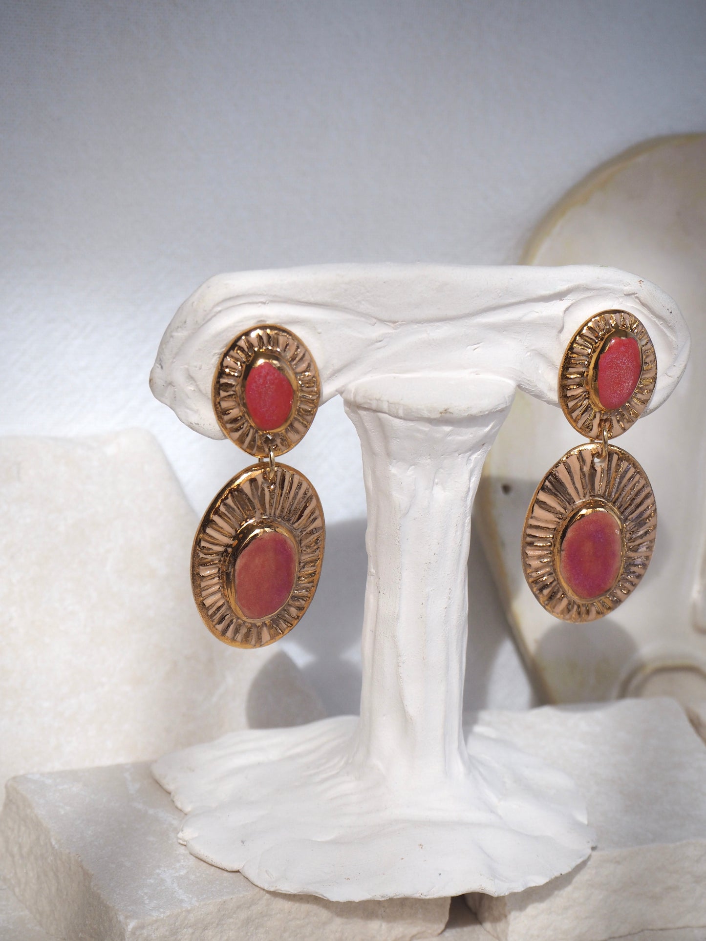 “Anima” Large Parchment underglaze & Shades of Pink coloured glazes with 24k gold lustre rays