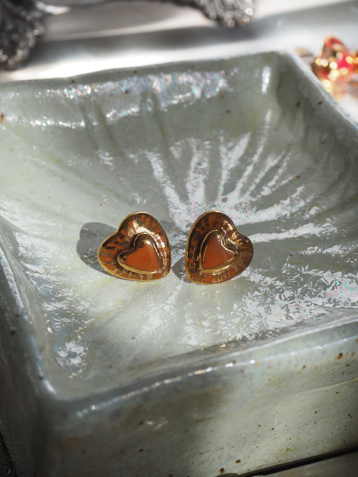 Small Handmade Porcelain Heart Stud coloured with “Caramel” glossy glaze with 24k Gold lustre rays
